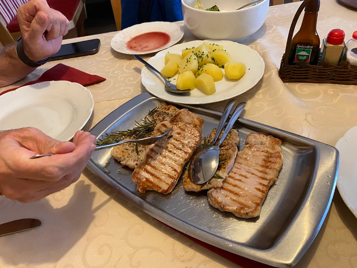 Essen und Trinken photo 2