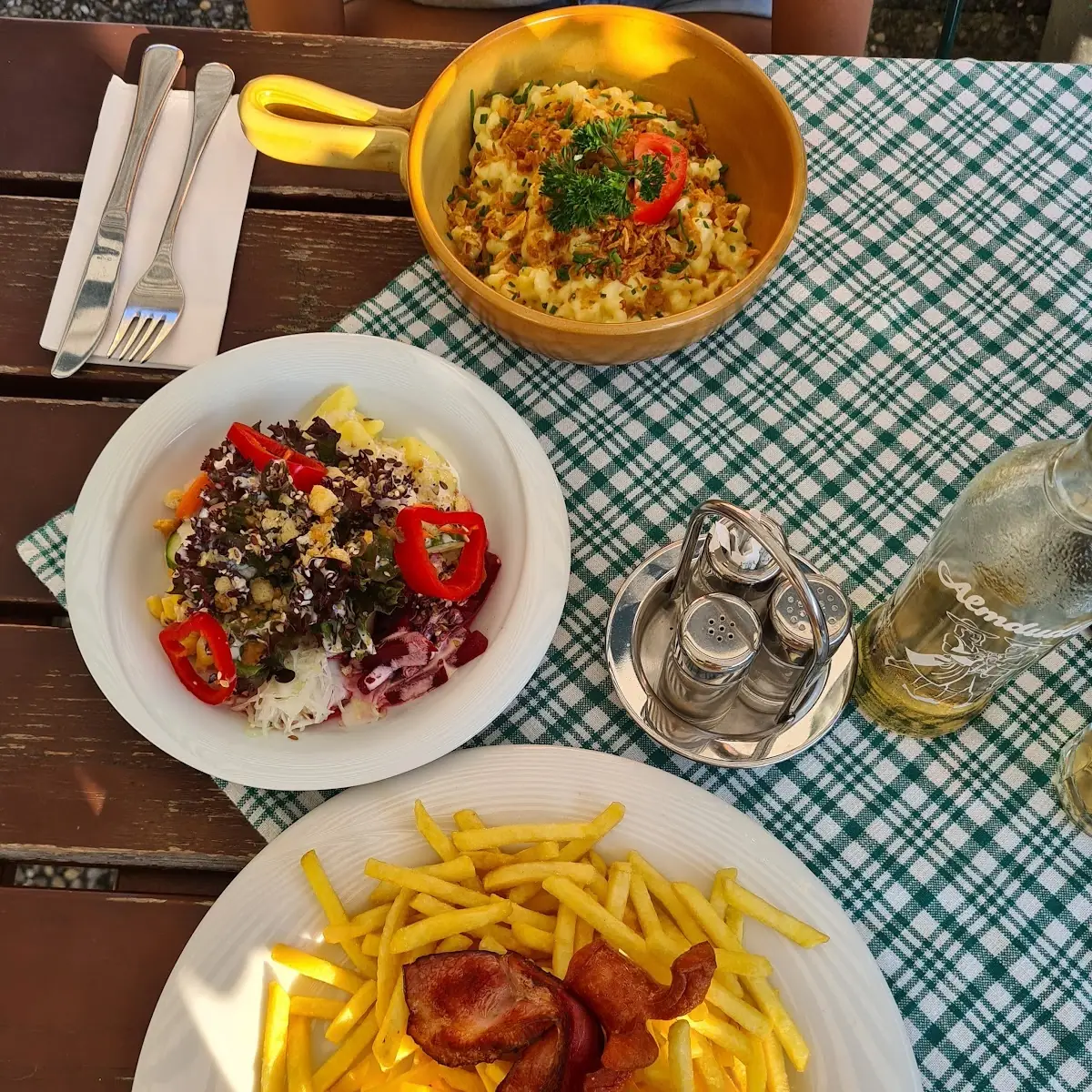Essen und Trinken photo 2