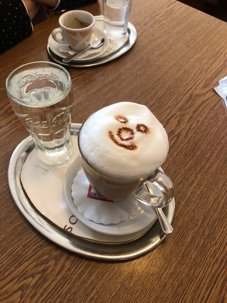 Essen und Trinken photo 1