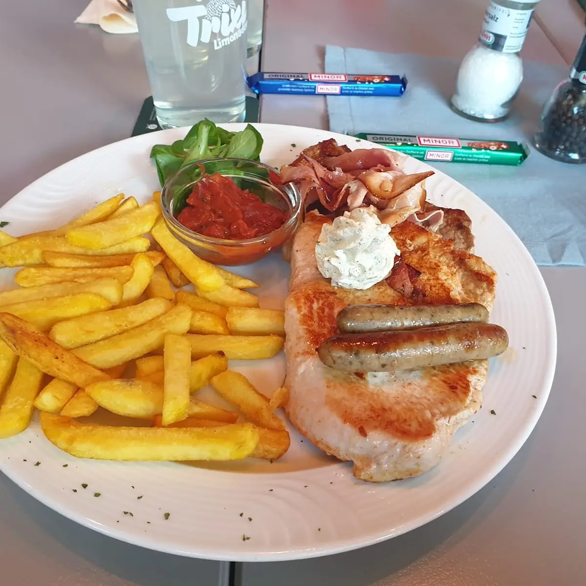 Essen und Trinken photo 3