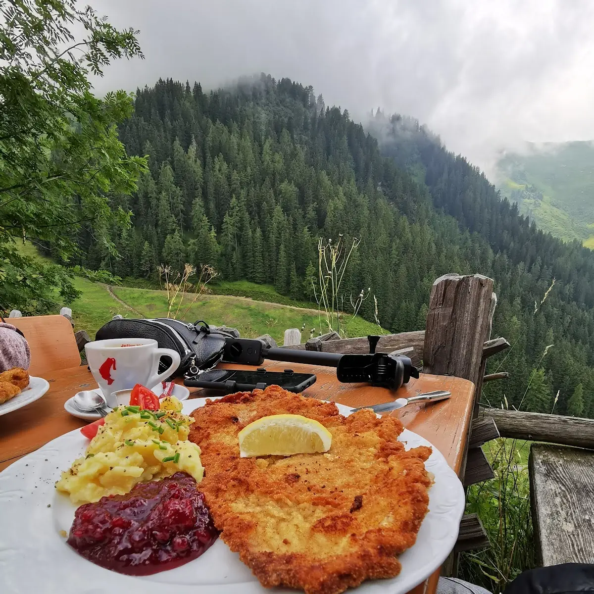 Essen und Trinken photo 2