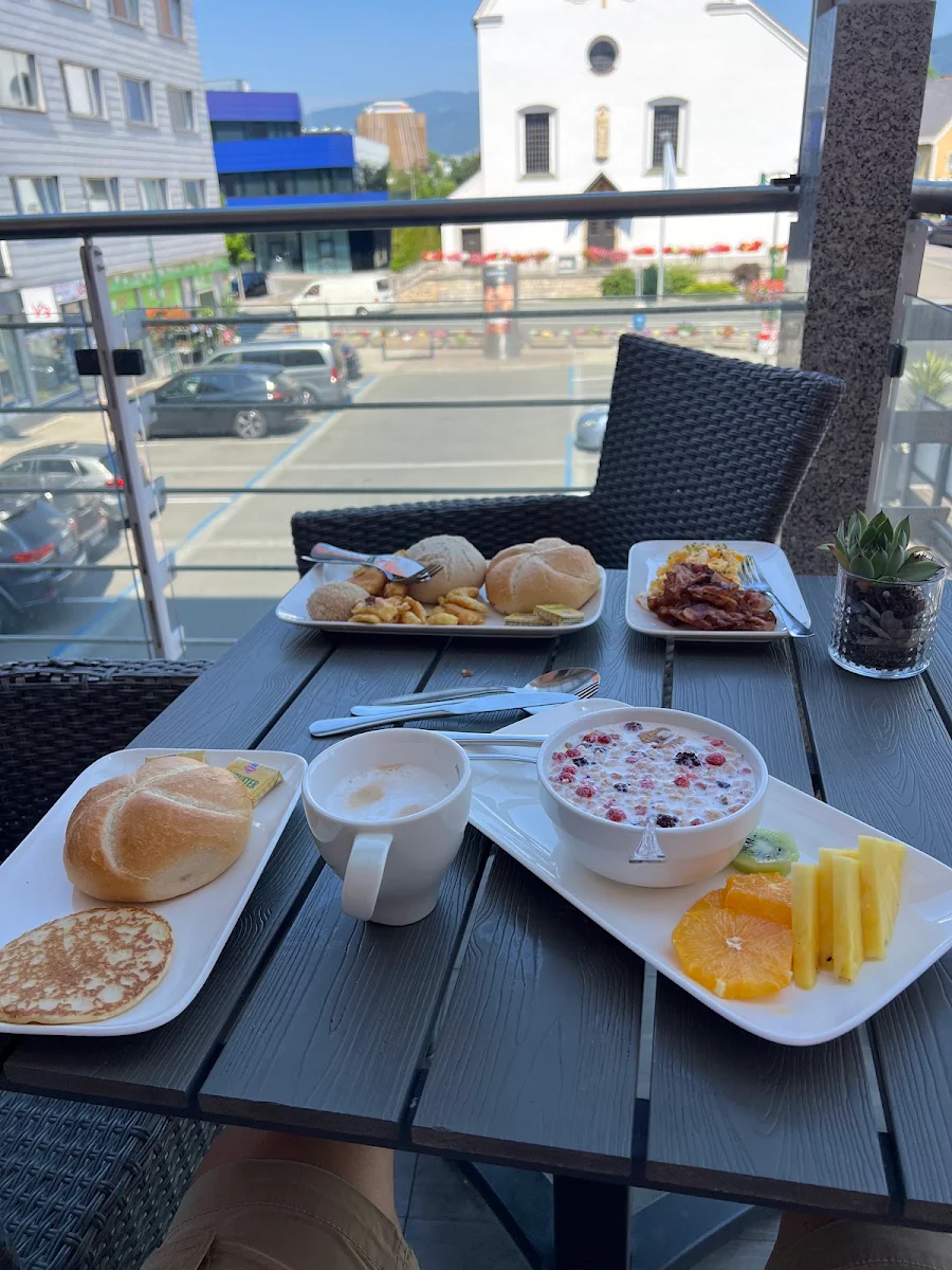 Essen und Trinken photo 2