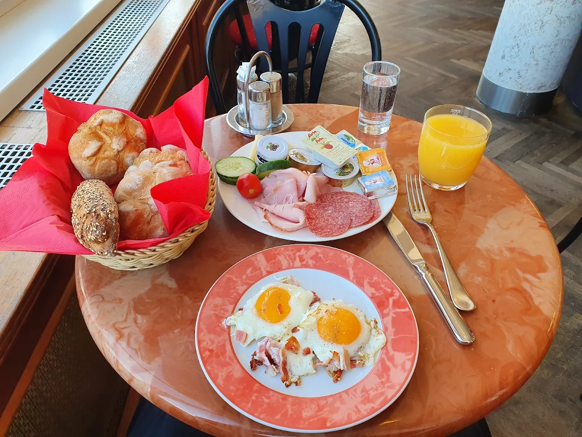 Essen und Trinken photo 7