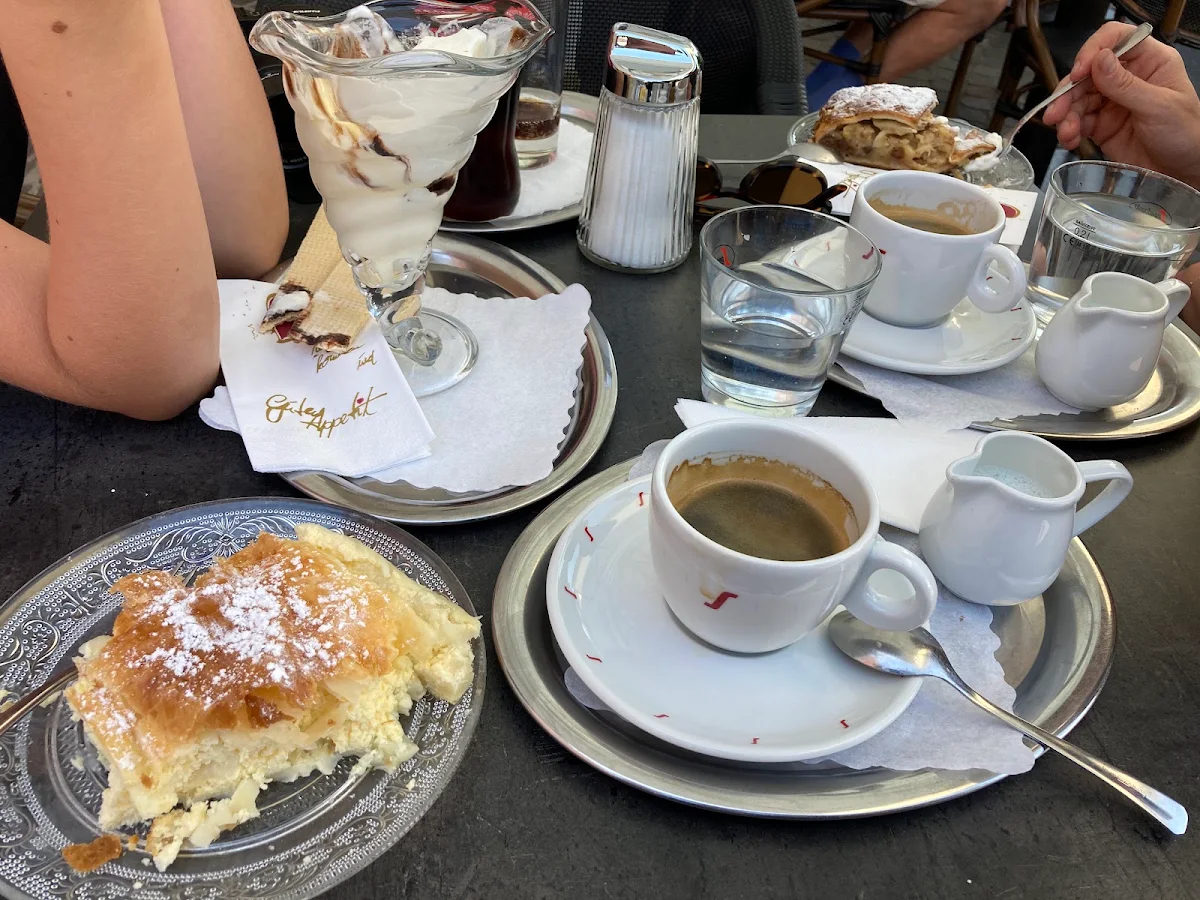 Essen und Trinken photo 8
