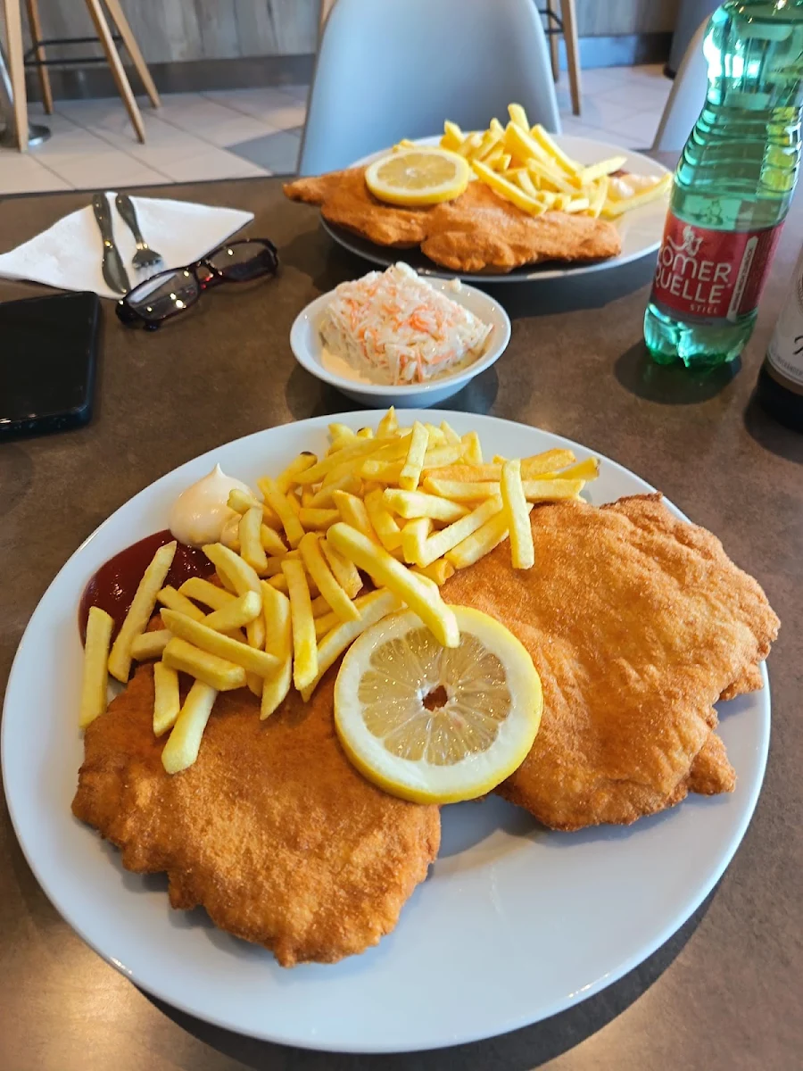 Essen und Trinken photo 1