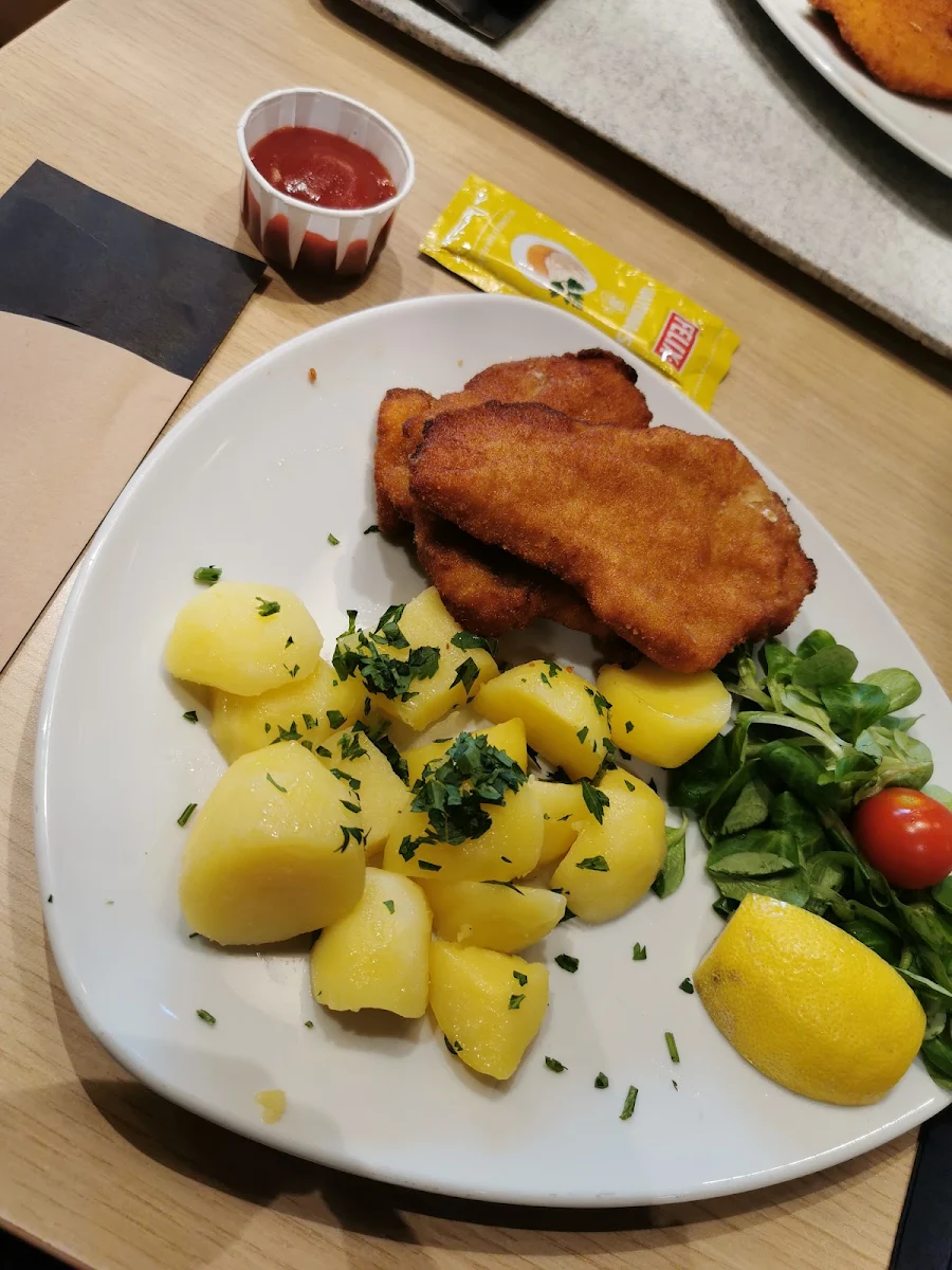 Essen und Trinken photo 1