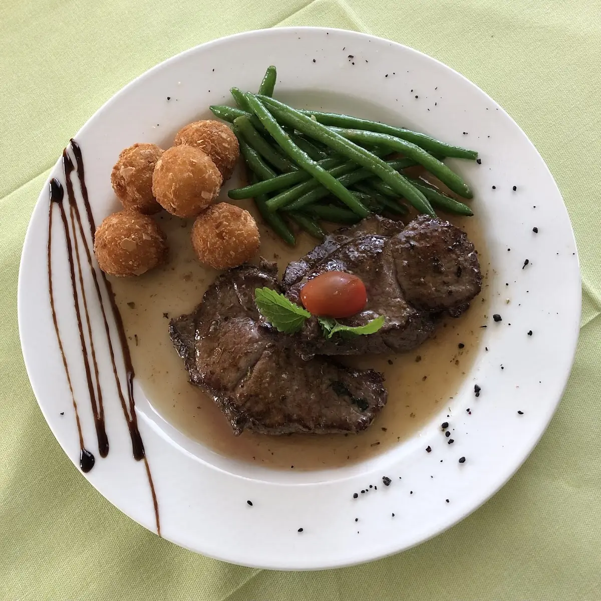 Essen und Trinken photo 3