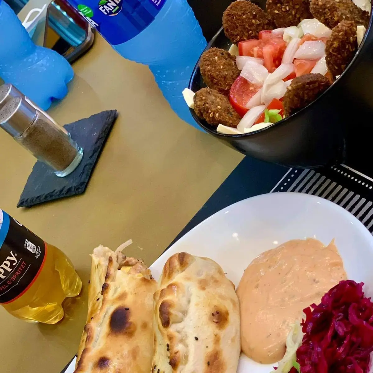 Essen und Trinken photo 1