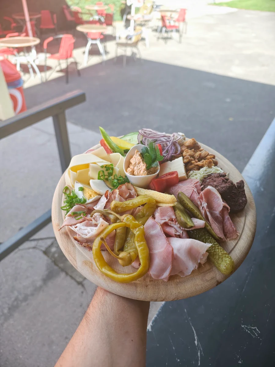 Essen und Trinken photo 1