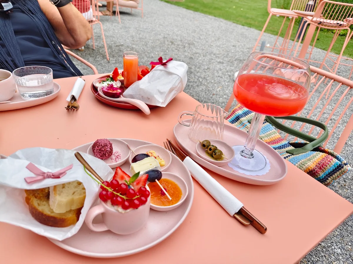 Essen und Trinken photo 3