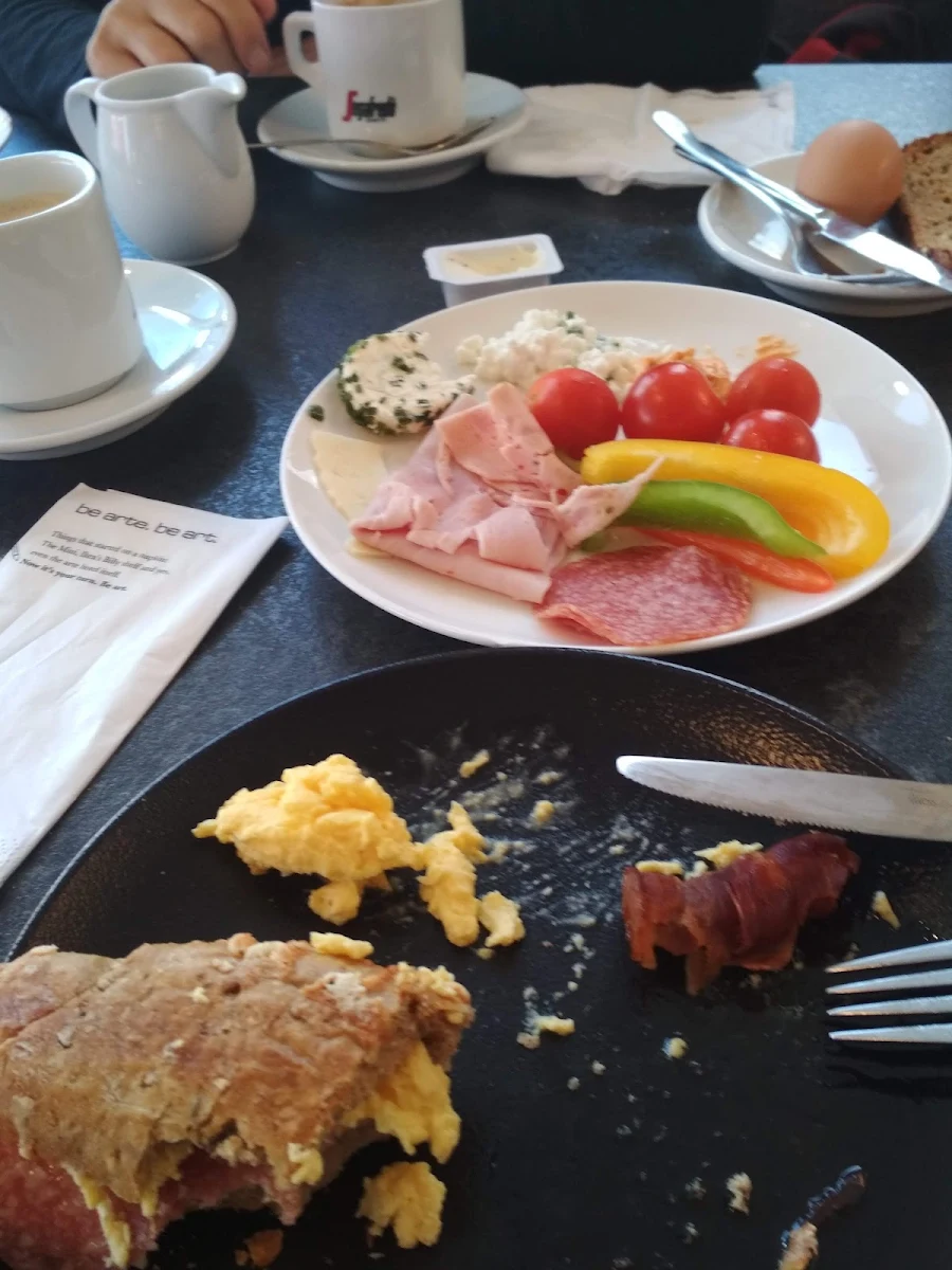 Essen und Trinken photo 3