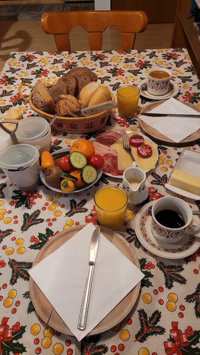 Essen und Trinken photo 2