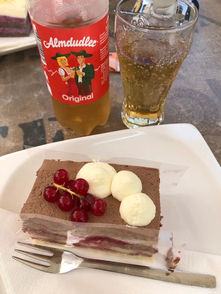 Essen und Trinken photo 1