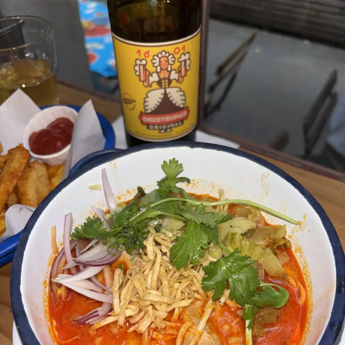 Essen und Trinken photo 2