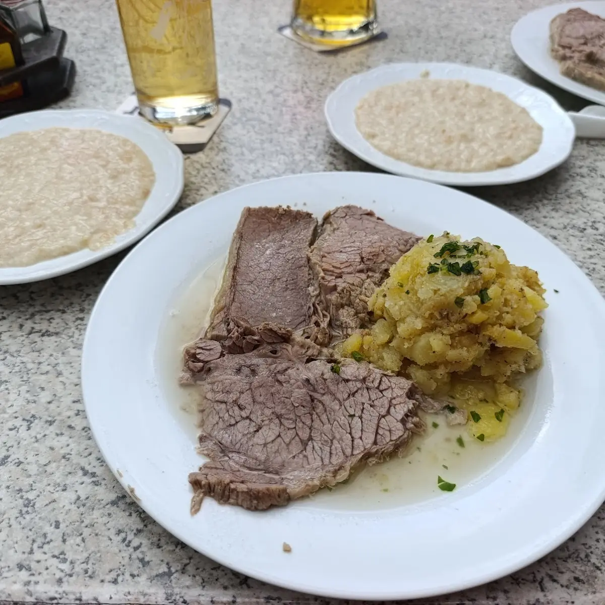 Essen und Trinken photo 2