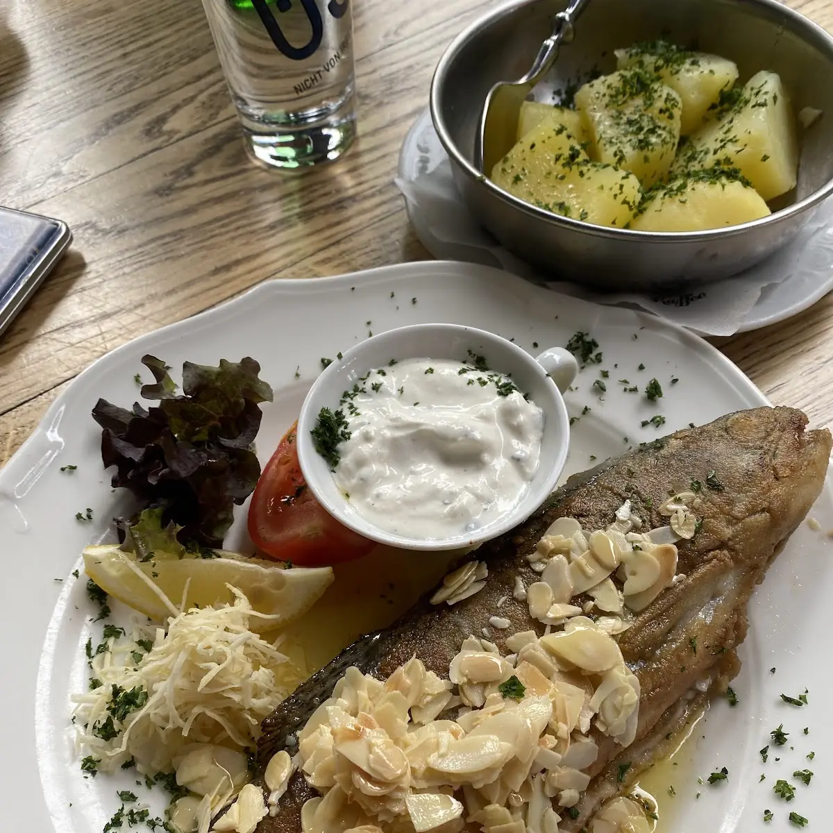 Essen und Trinken photo 9