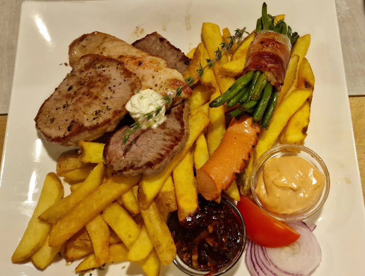 Essen und Trinken photo 2