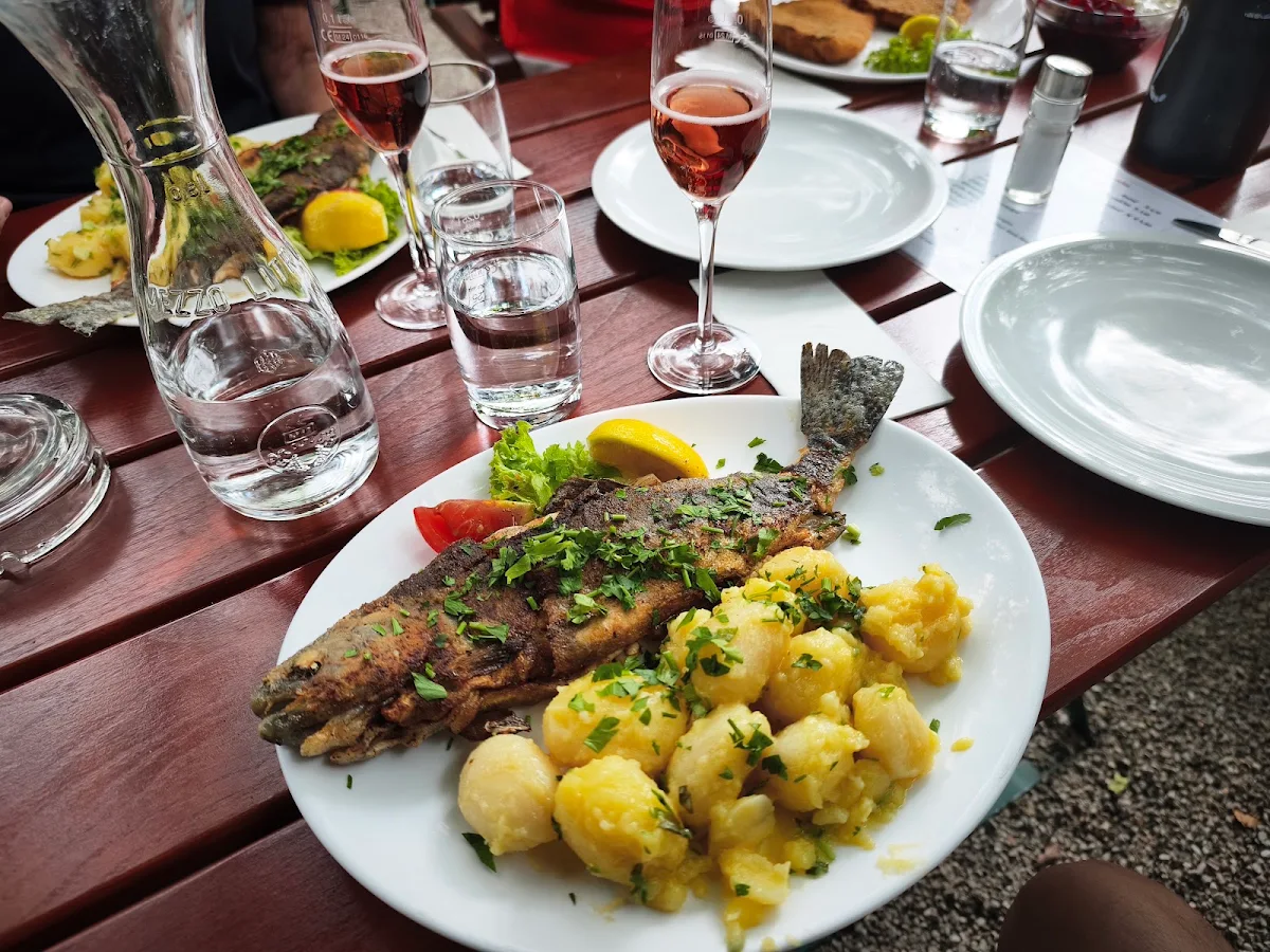 Essen und Trinken photo 2