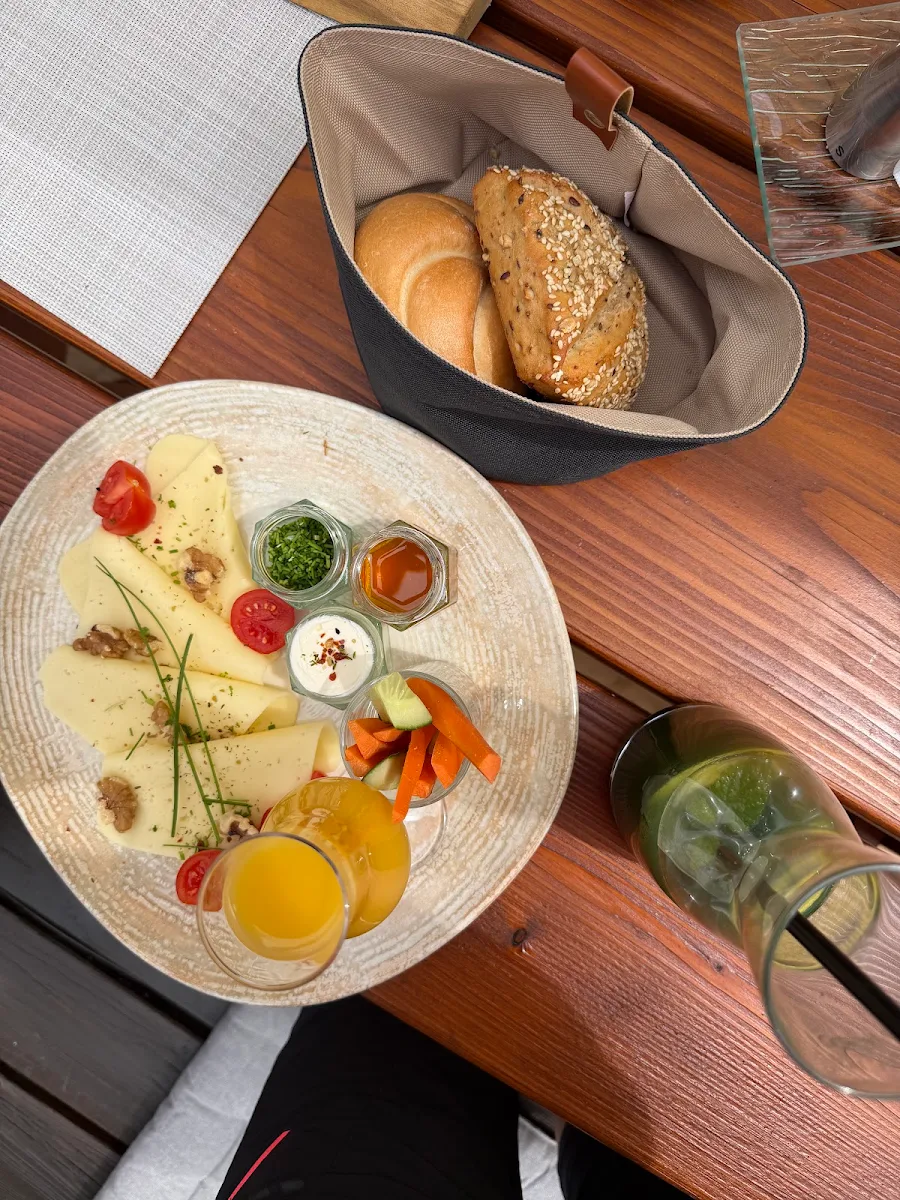Essen und Trinken photo 2