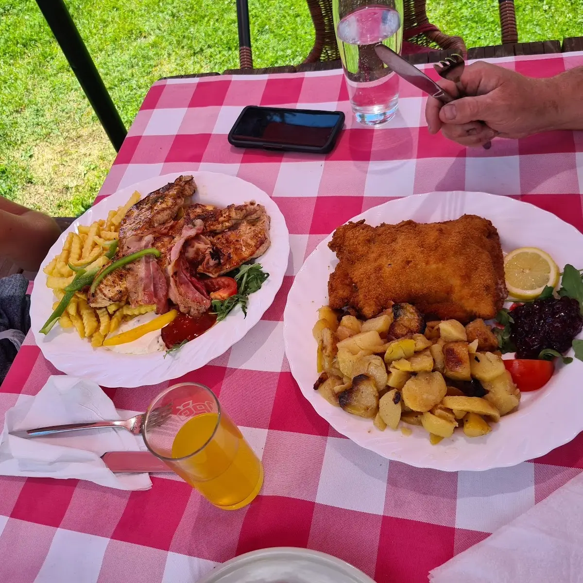 Essen und Trinken photo 3