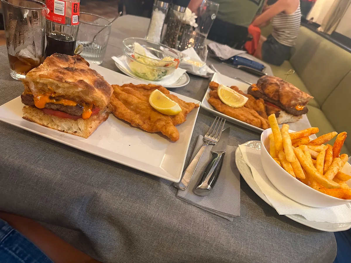 Essen und Trinken photo 3