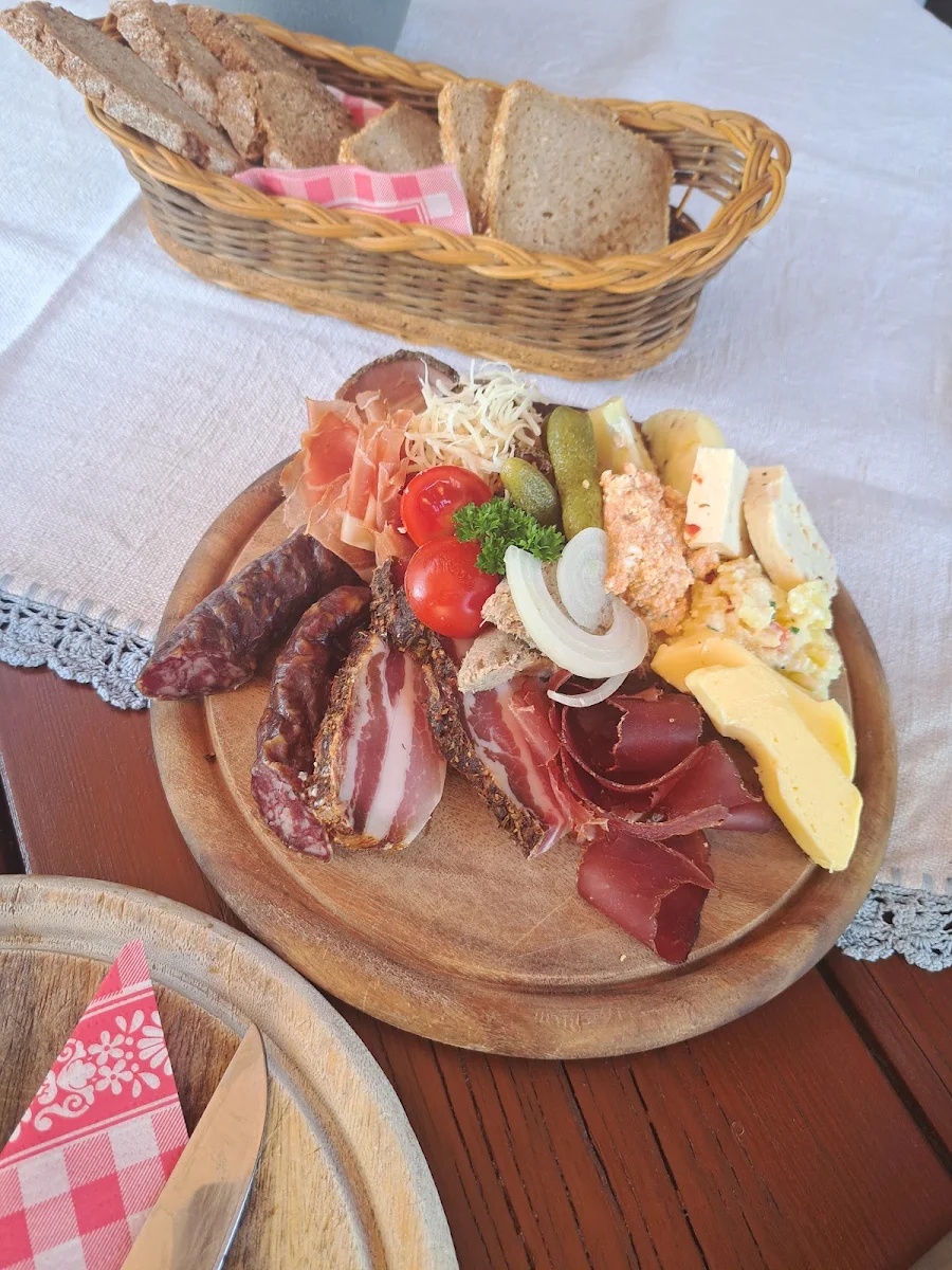 Essen und Trinken photo 2