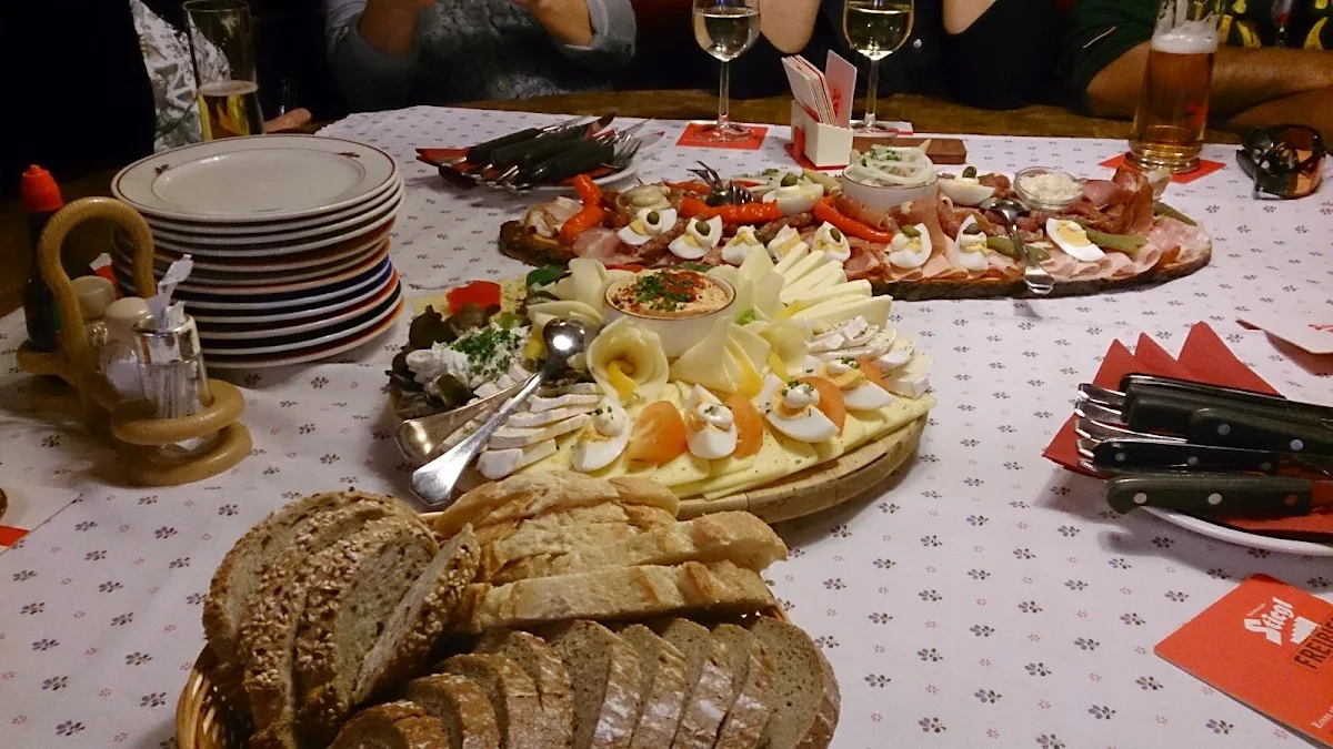 Essen und Trinken photo 3