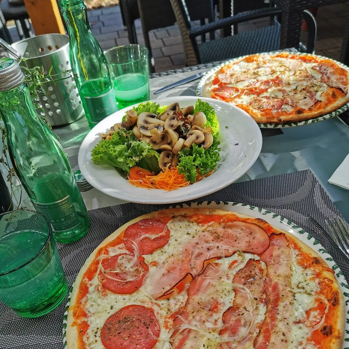 Essen und Trinken photo 1