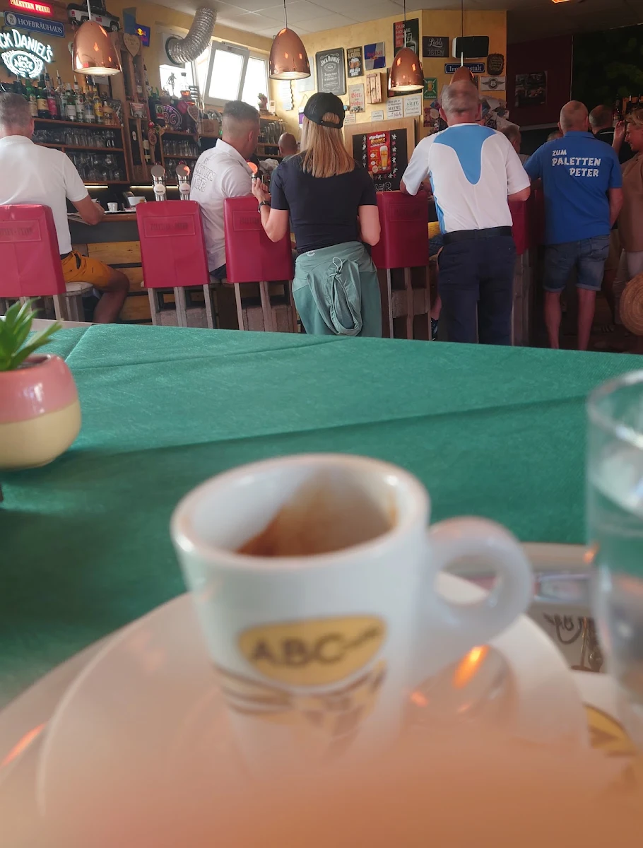 Essen und Trinken photo 3