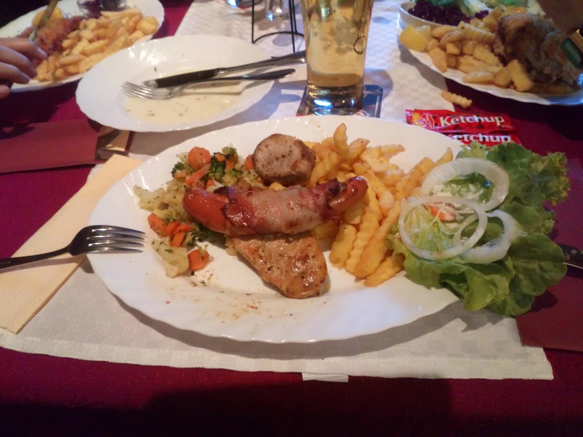 Essen und Trinken photo 2