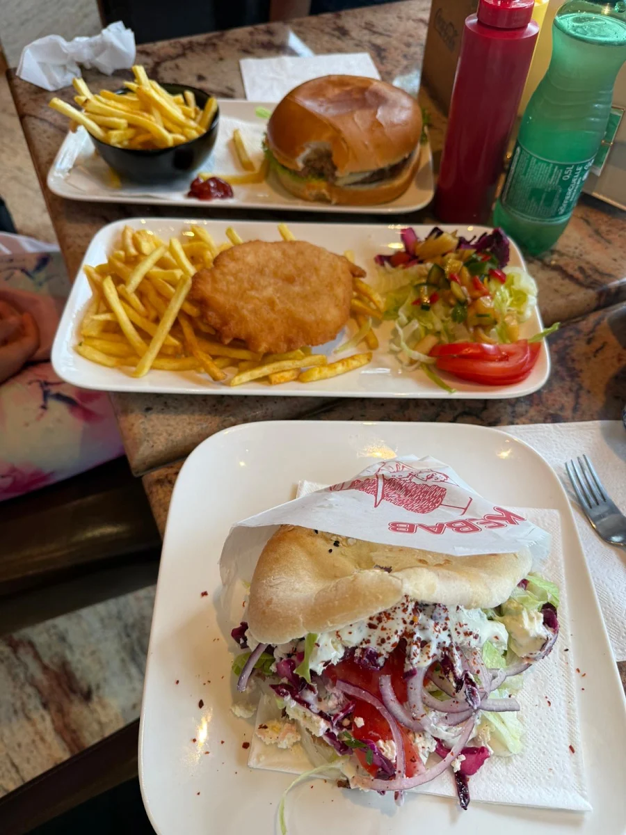 Essen und Trinken photo 1