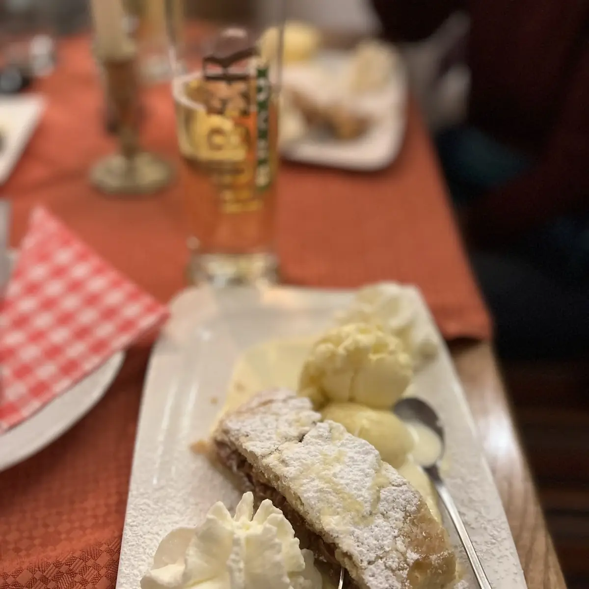 Essen und Trinken photo 8