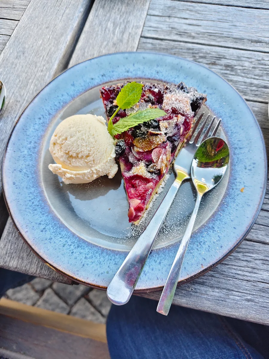 Essen und Trinken photo 3
