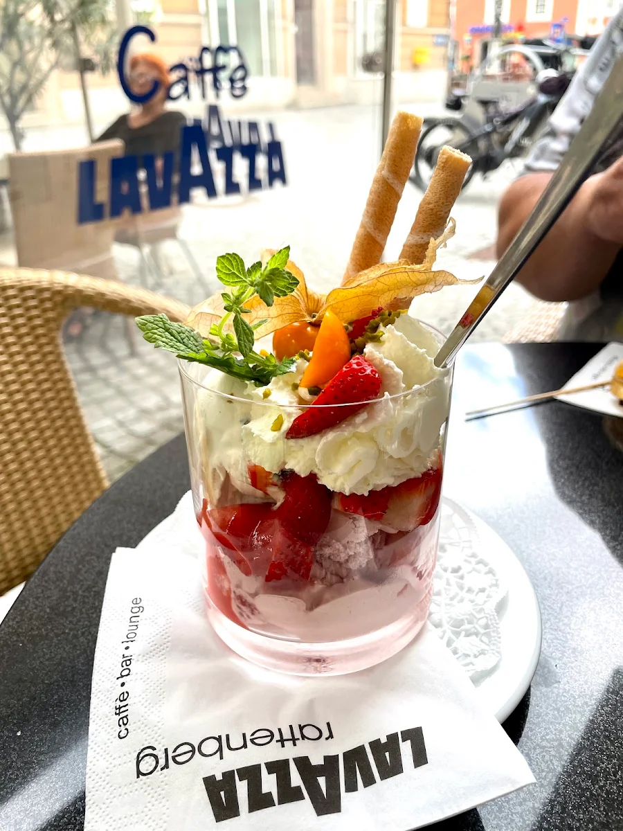 Essen und Trinken photo 1