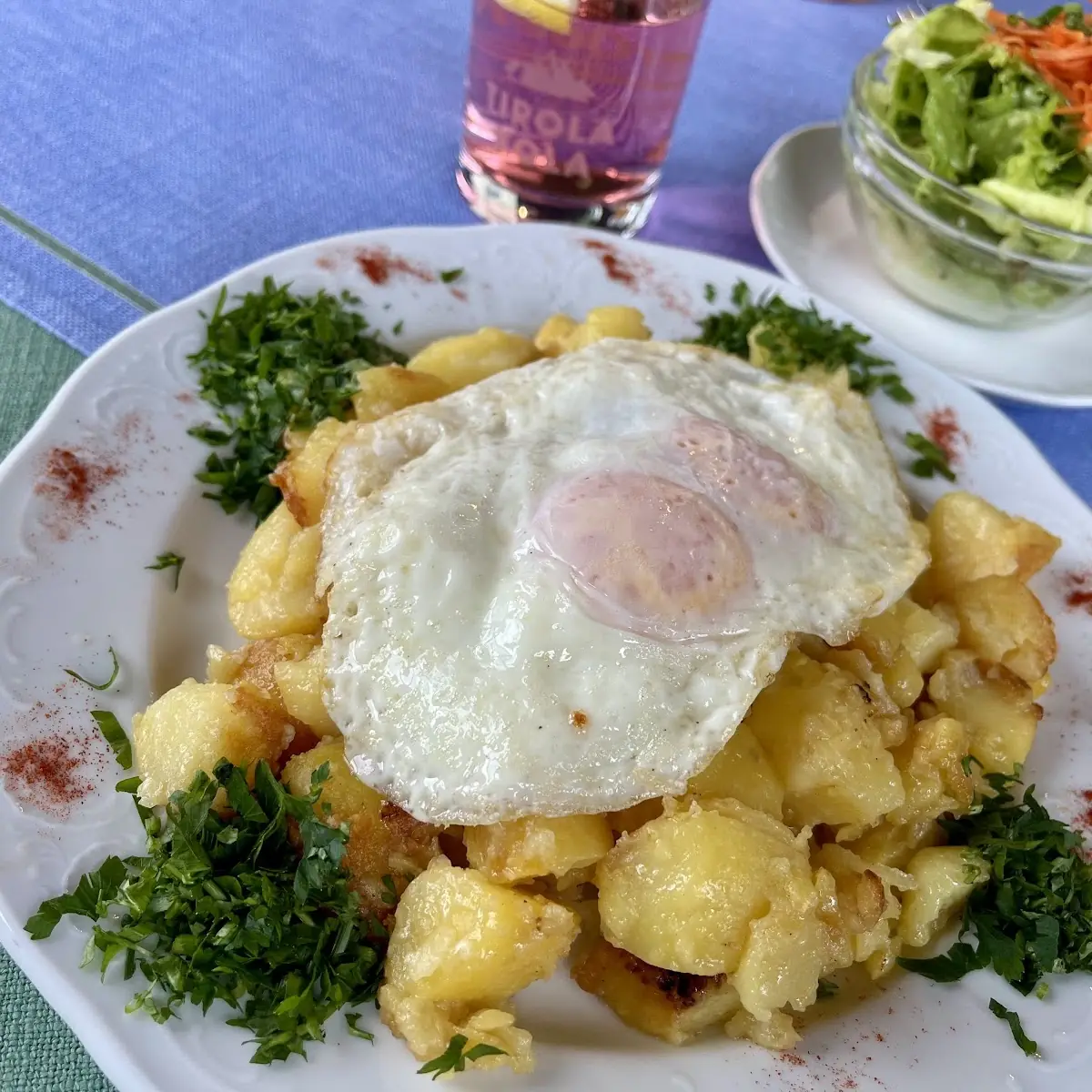 Essen und Trinken photo 3