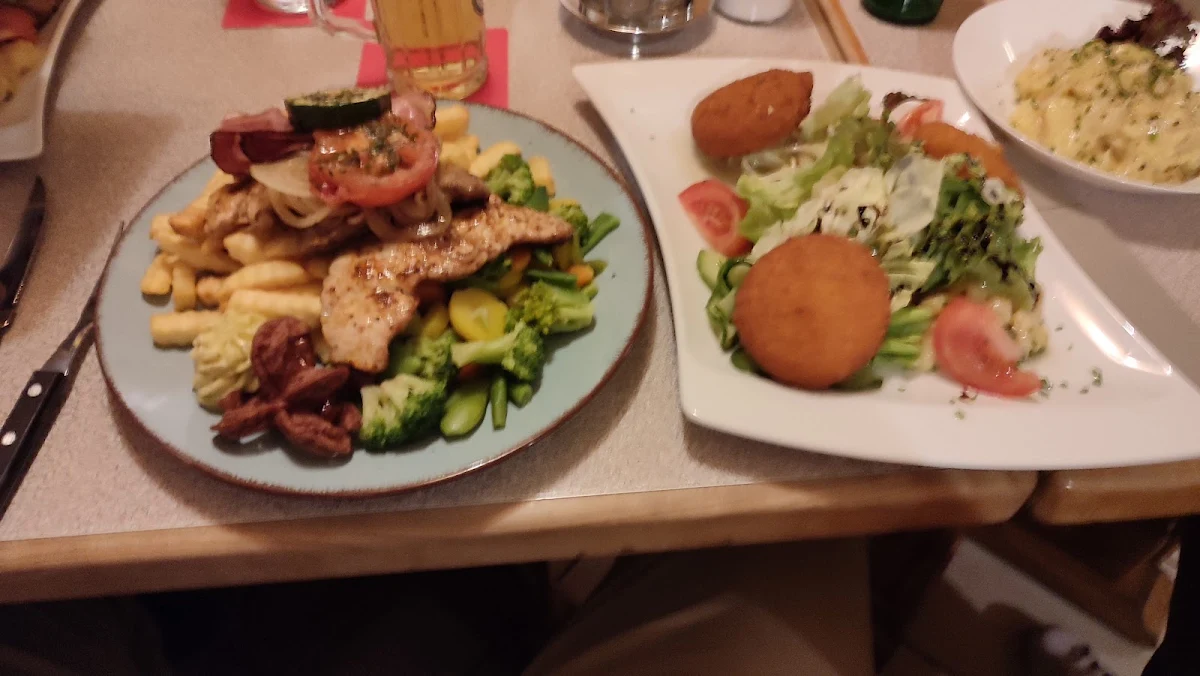 Essen und Trinken photo 3