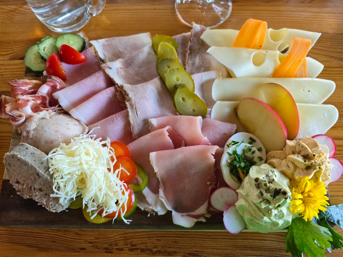 Essen und Trinken photo 2