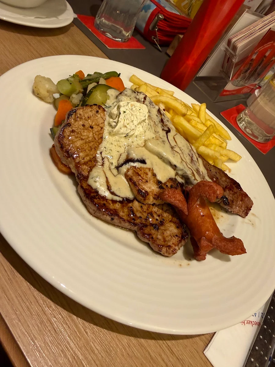 Essen und Trinken, Gasthof - Restaurant Löcker