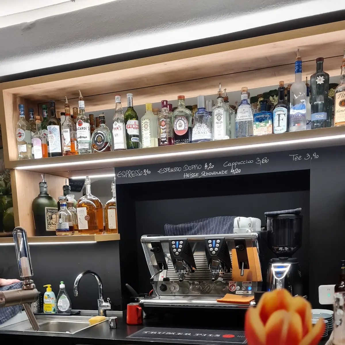 Essen und Trinken photo 2