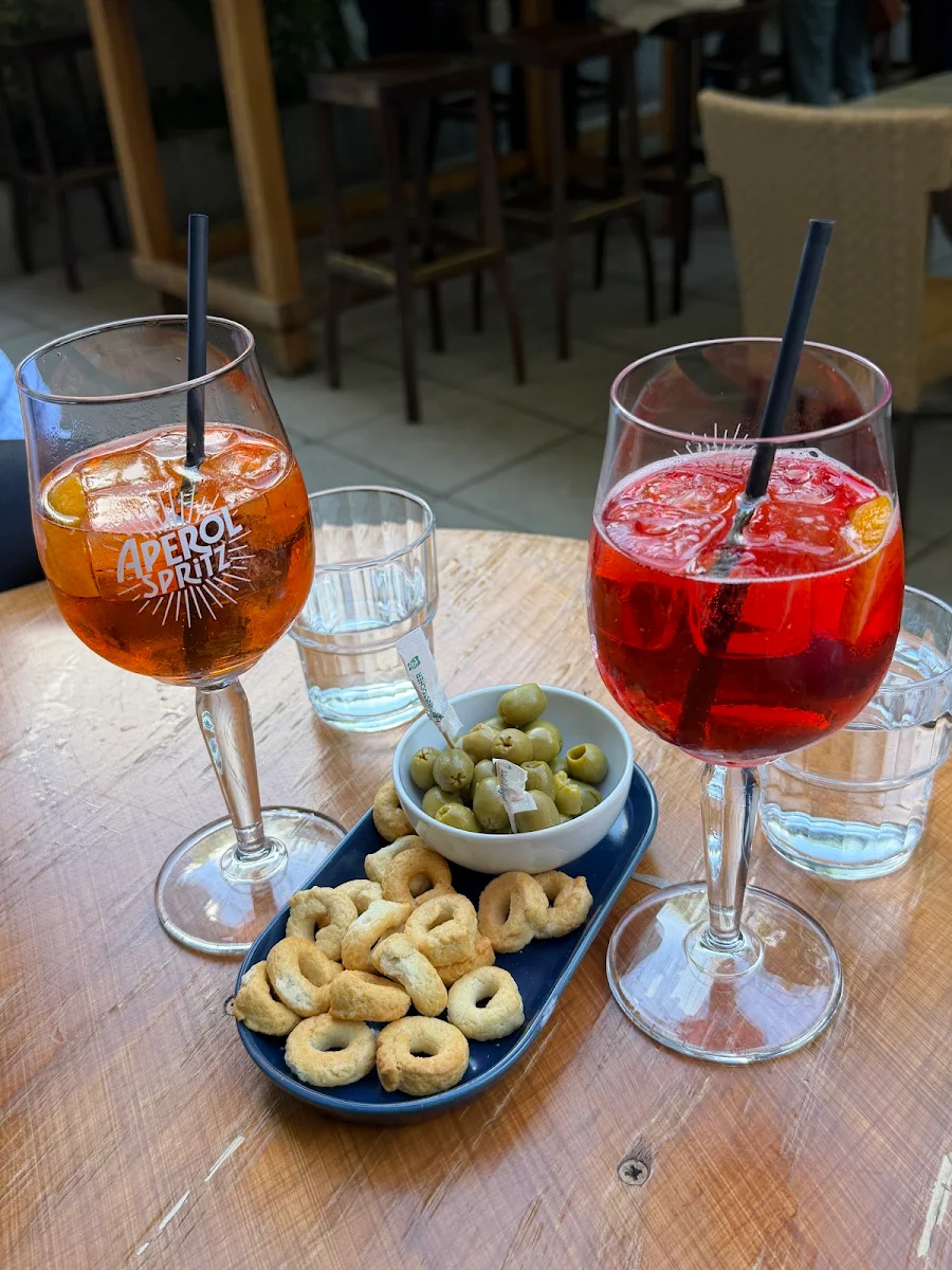 Essen und Trinken photo 2