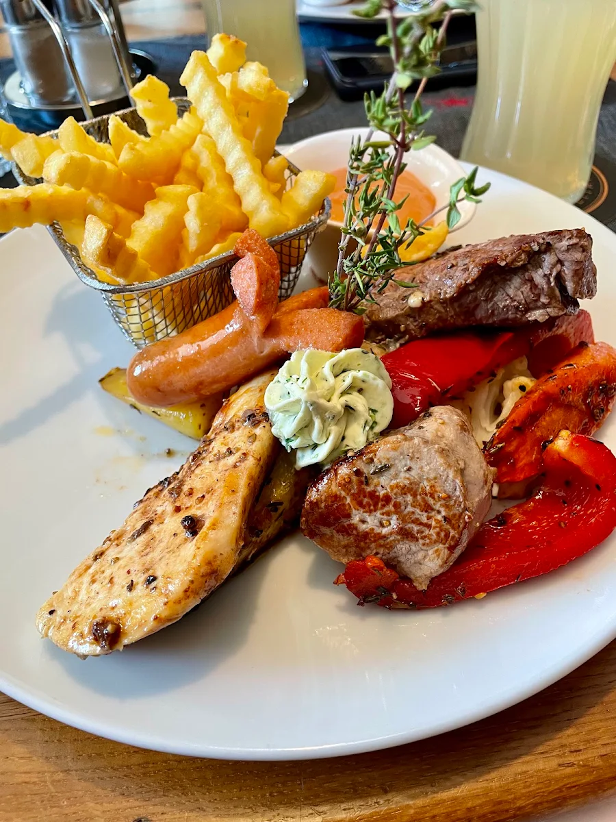 Essen und Trinken photo 3