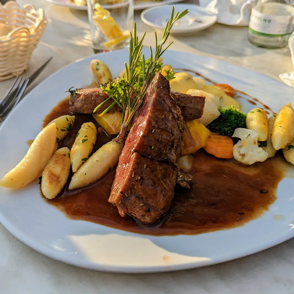 Essen und Trinken photo 3