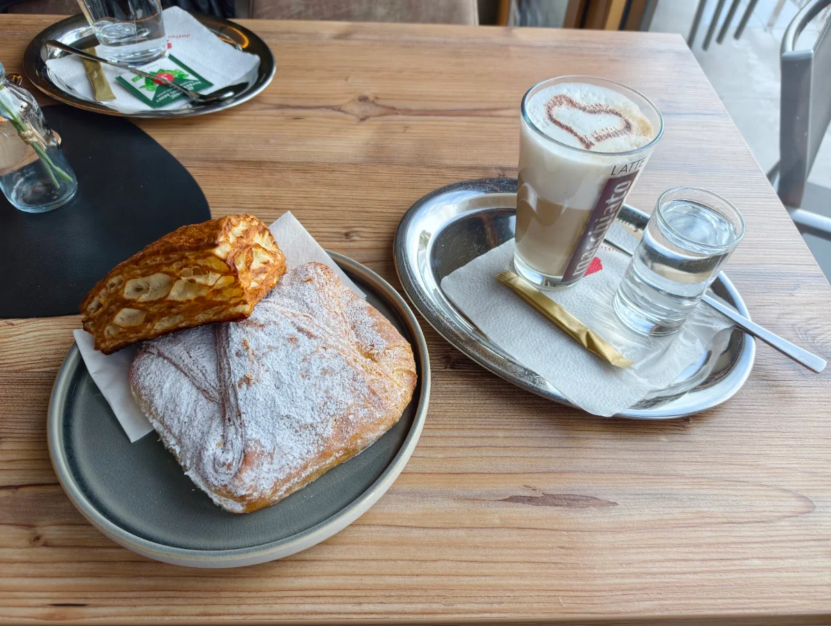 Essen und Trinken photo 1