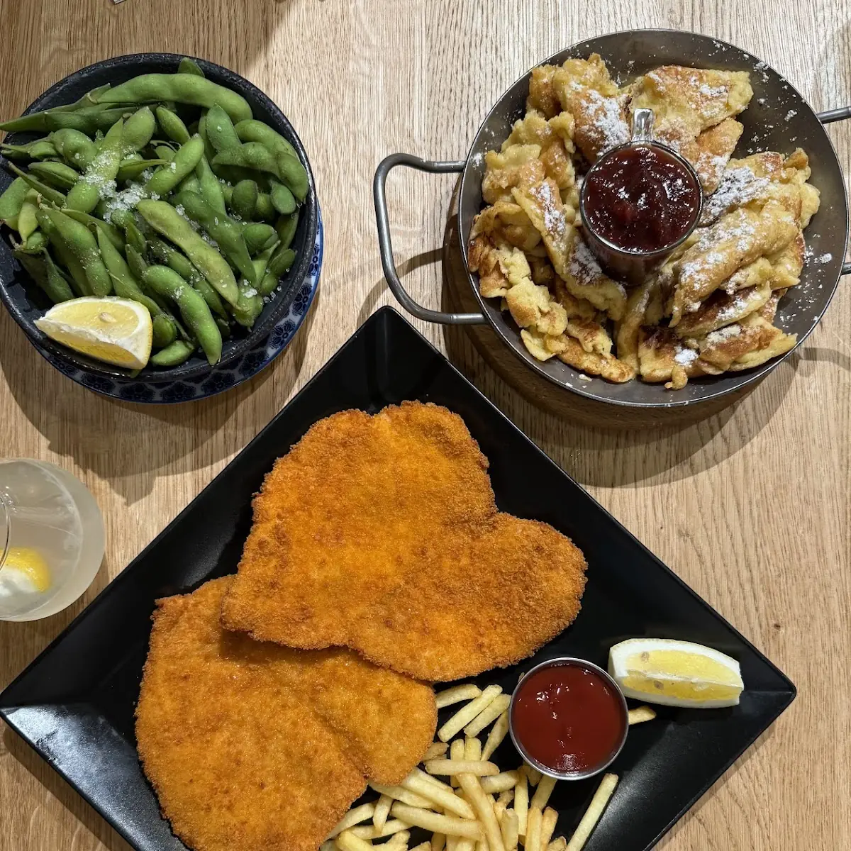 Essen und Trinken photo 2