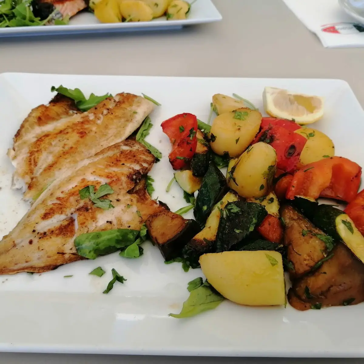 Essen und Trinken photo 1