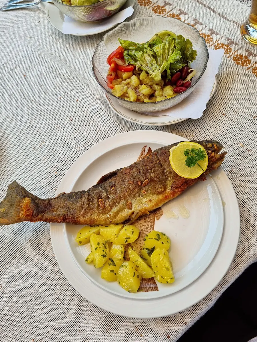 Essen und Trinken photo 3