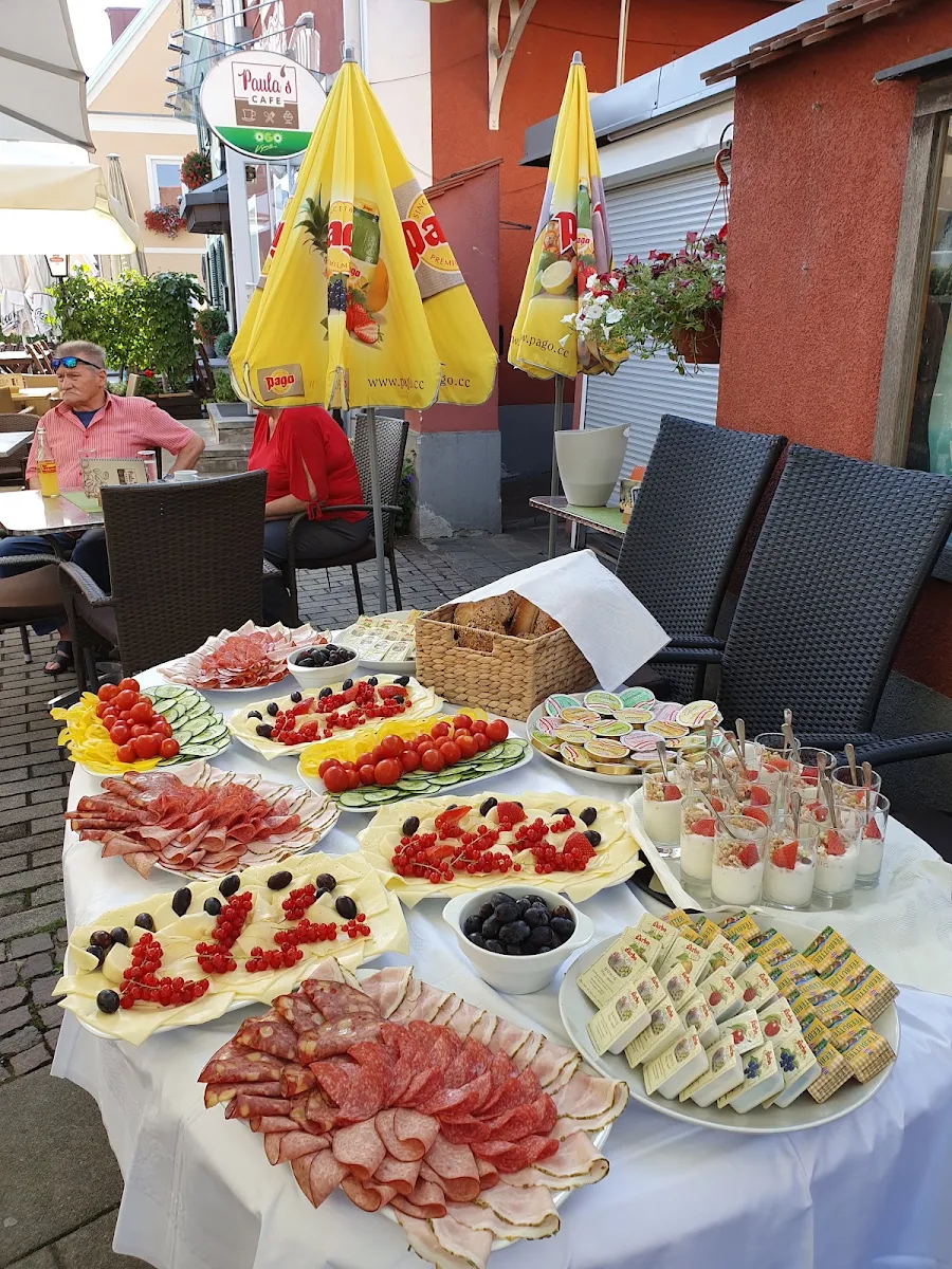 Essen und Trinken photo 2
