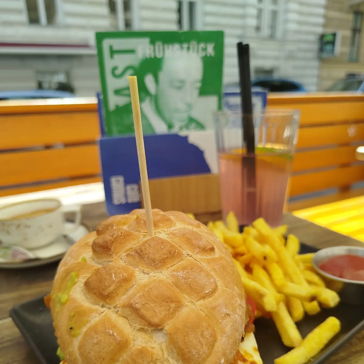 Essen und Trinken photo 3