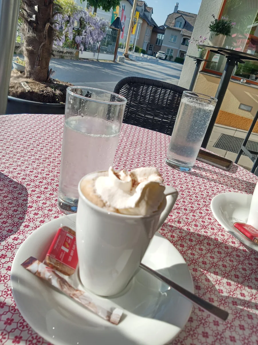 Essen und Trinken photo 1