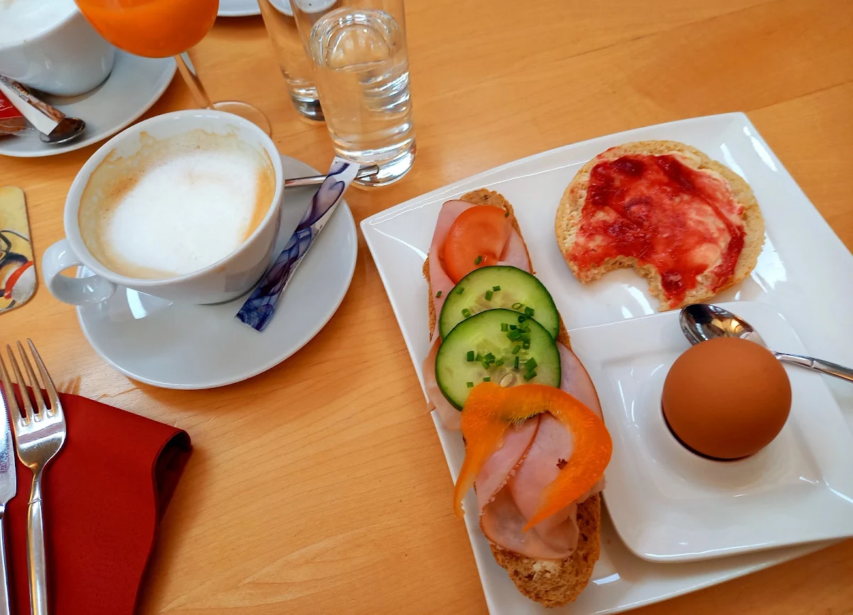 Essen und Trinken photo 3